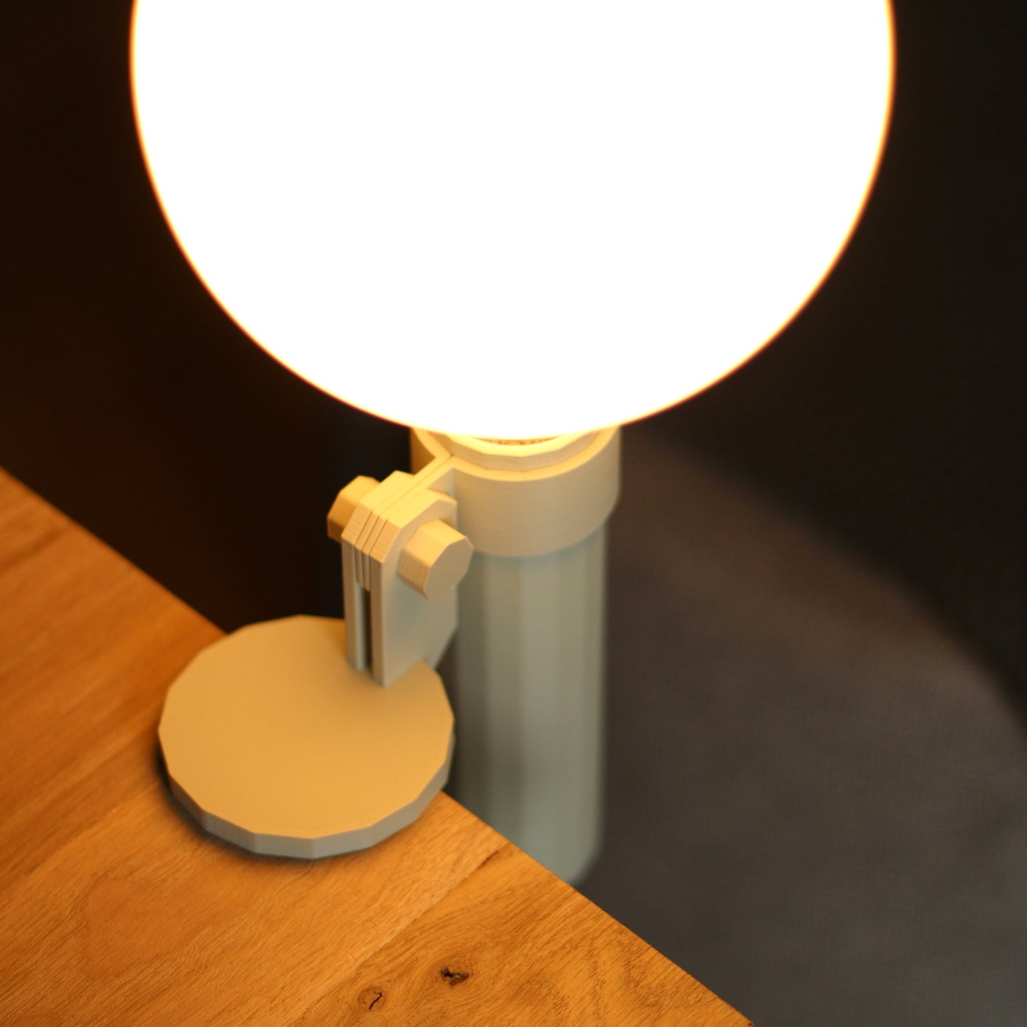 CALO - Clip Lamp